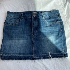 Denim skirt